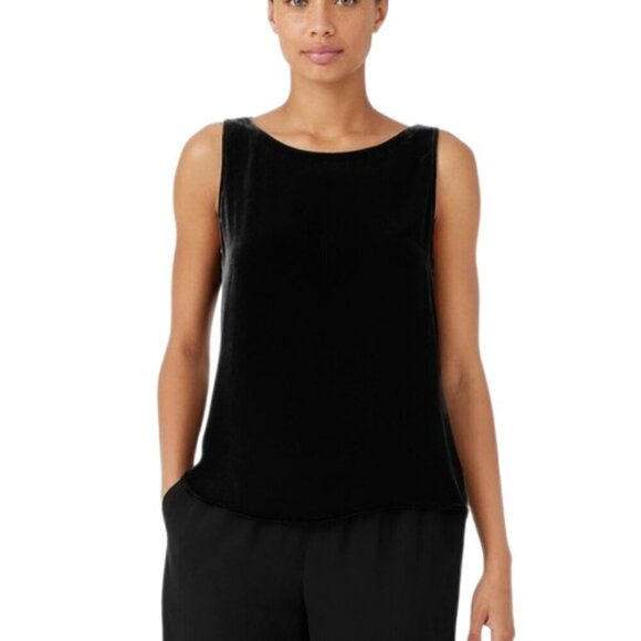 🆕 MIEKA Velvet Cropped Top Size M - Picture 1 of 5